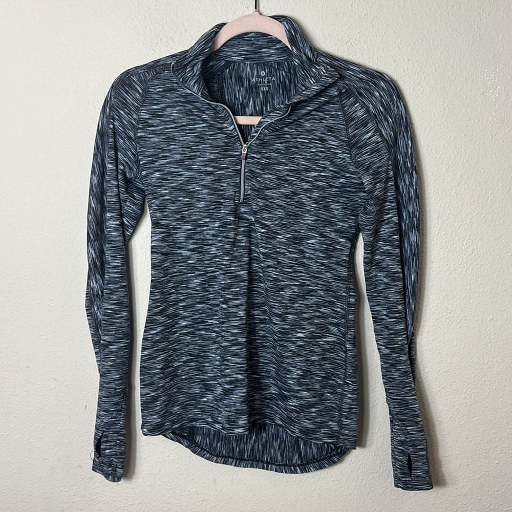 Athleta 1/4 zip Black White Space Dye Pull Over Activewear Long-Sleeve Size XXS